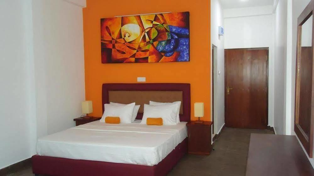 Bridge Hotel Negombo Kimbulapitiya 外观 照片